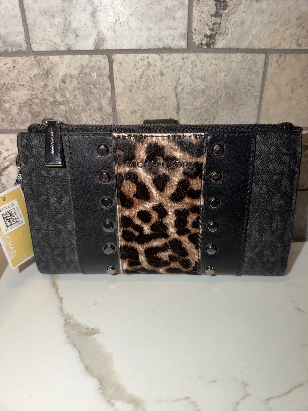Michael Kors Double Zip Jet Set Leopard Haircalf clutch/wristlet